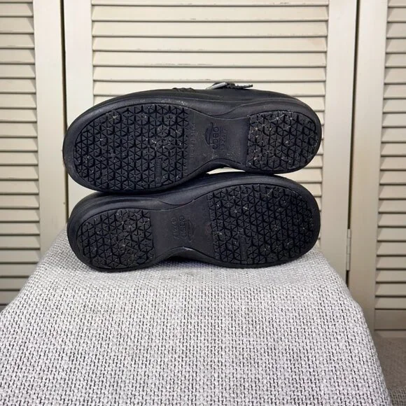 Abeo 24/7 Bella Matte Black Nubuck Cross Strap Clog Slip Resistant Size 7.5 - Picture 8 of 8